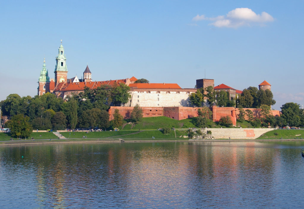 Zamek Królewski na Wawelu to jeden z najchętniej odwiedzanych przez turystów zabytków w Małopolsce