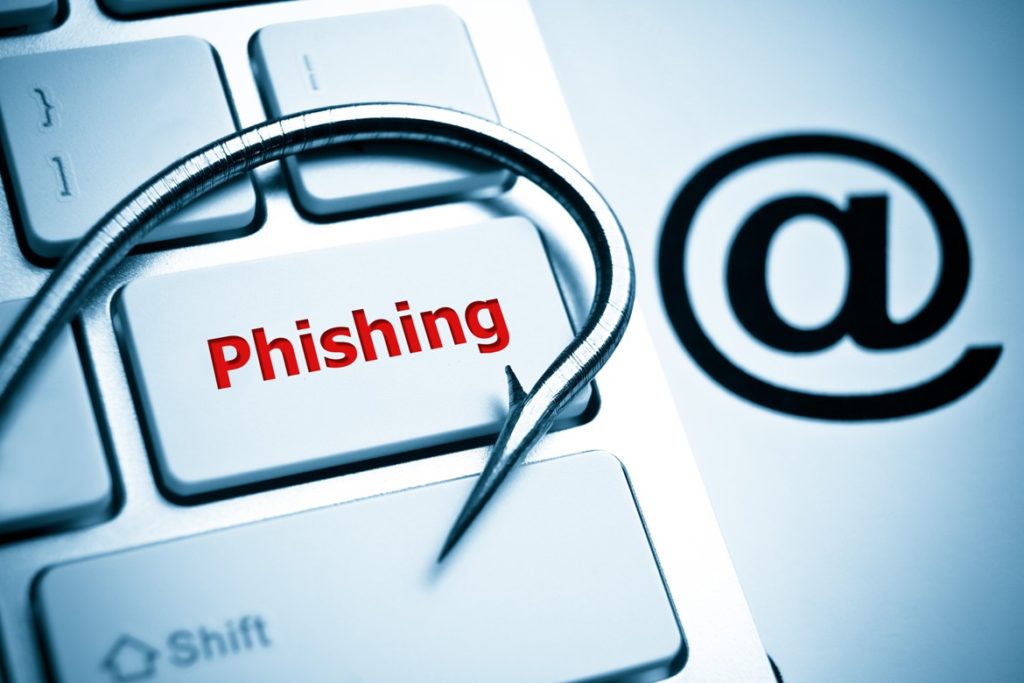 Phishing to internetowe wyłudzanie danych, którego skutki mogą być opłakane